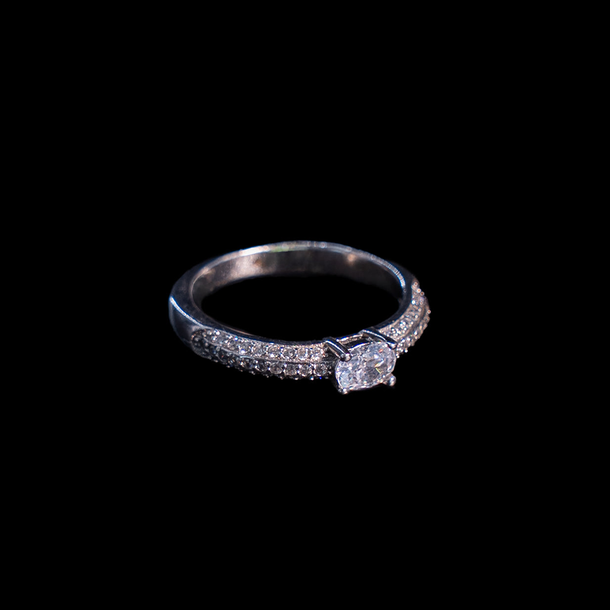 Anillo en Plata 925 con Rodio · Ref. 17B