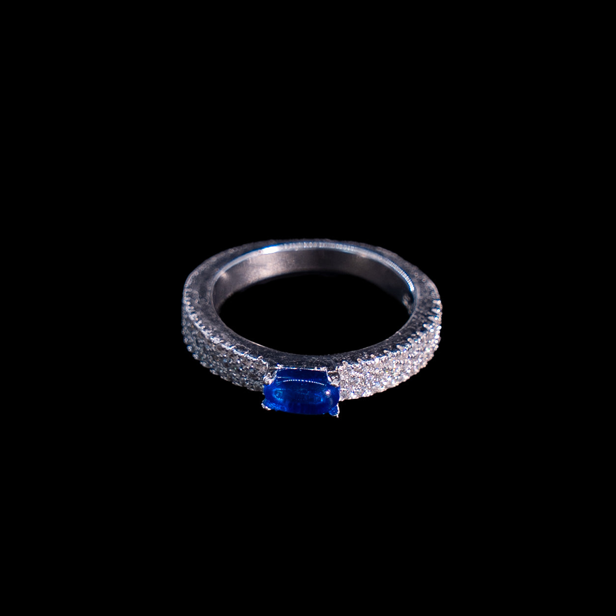 Anillo en Plata 925 con Rodio · Ref. 18
