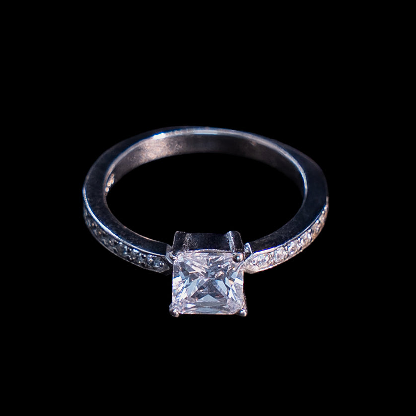 Anillo en Plata 925 con Rodio · Ref. 29